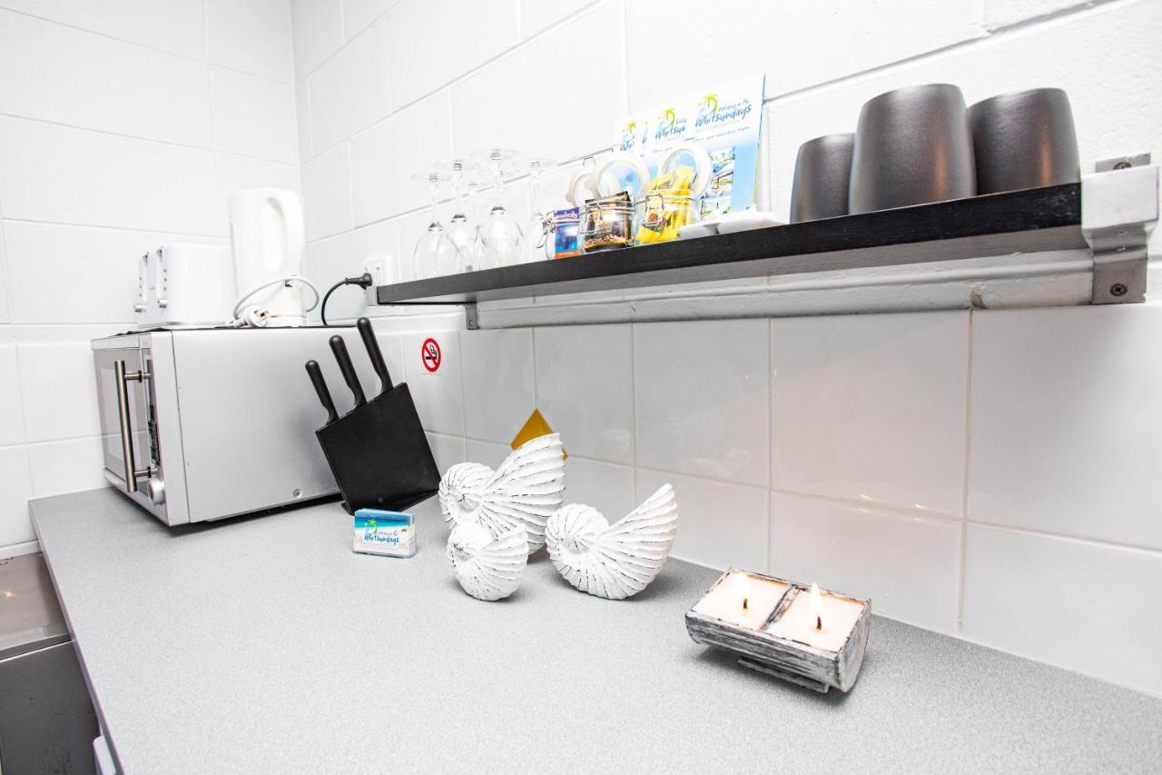Airlie Sun & Sand Accommodation Studio #1 Airlie Beach Ngoại thất bức ảnh